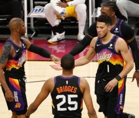 末节弹无虚发砍下14分 强势发挥宣告圣保罗归来