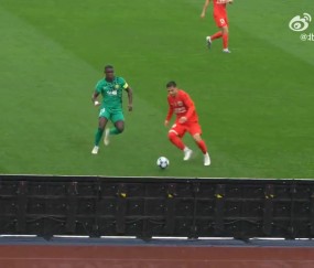 拼搏是底色—超级杯防守精彩时刻